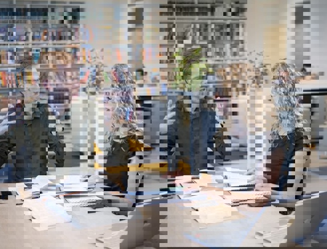 Che Studiegids Gpw Foto Niek Stam 08703