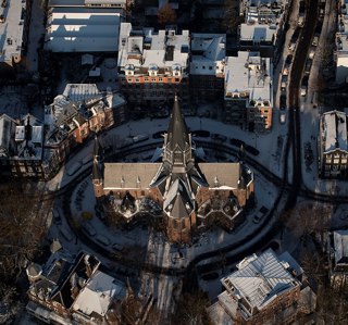 Luchtfoto Van De Vondelkerk