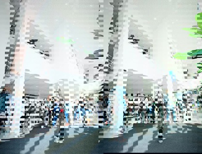 Che Spectrum Binnen